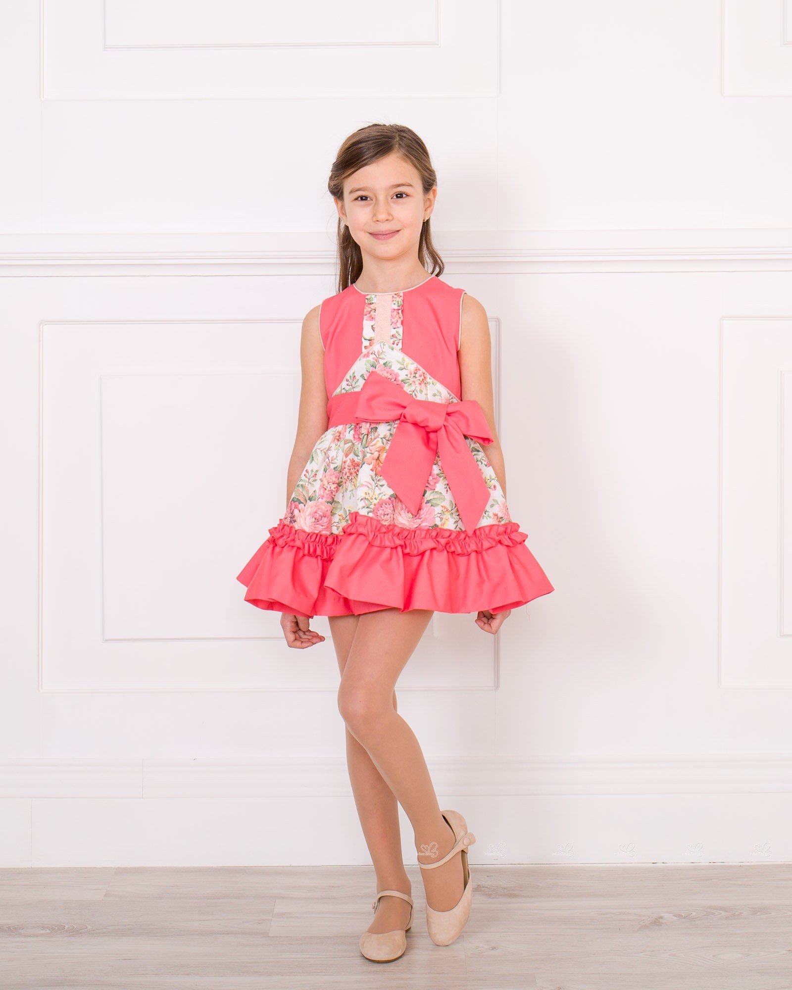 Outfit Vestido Estampado Floral & Lazada Coral | Missbaby